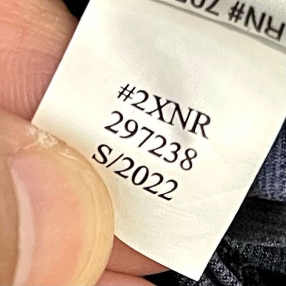 Orvis Flat Front Performance Shorts. Size 34. - Picture 8 of 9